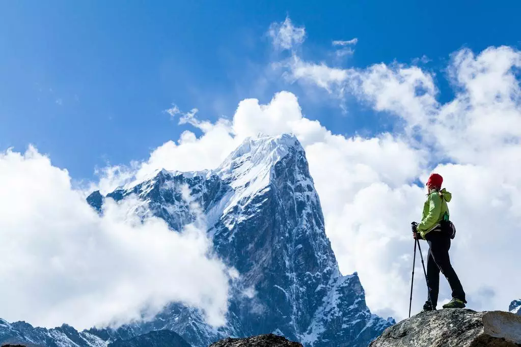 Minune a Naturii în Vârful Everest Descopera Europa