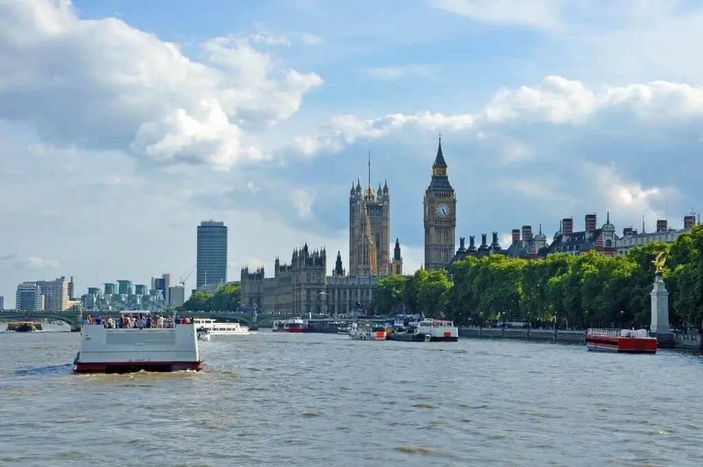 Londra, Regatul Unit