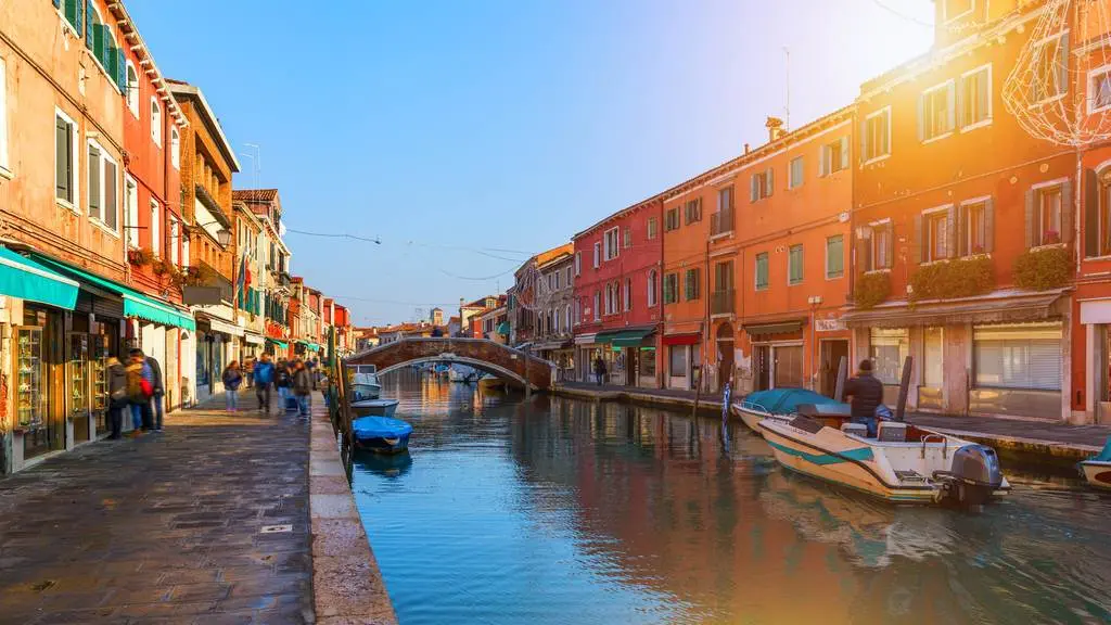 Cazare unică în Murano, locul unde se fac faimoasele sticlării Venețiene
