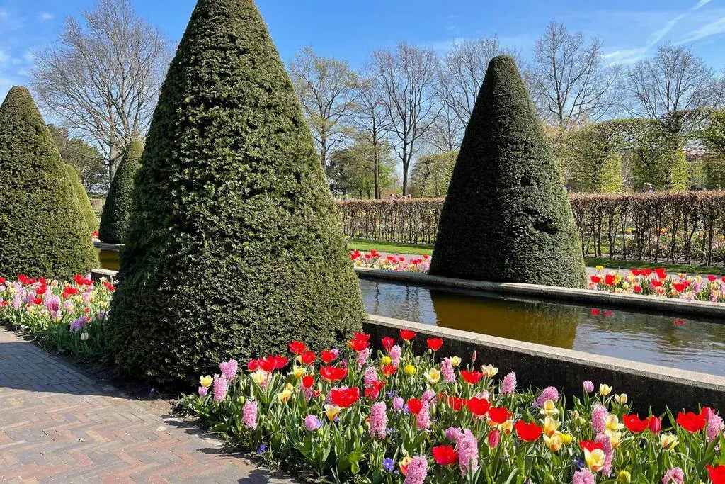 Relaxare și distracție în mijlocul naturii: ce poți face în Grădinile Keukenhof.