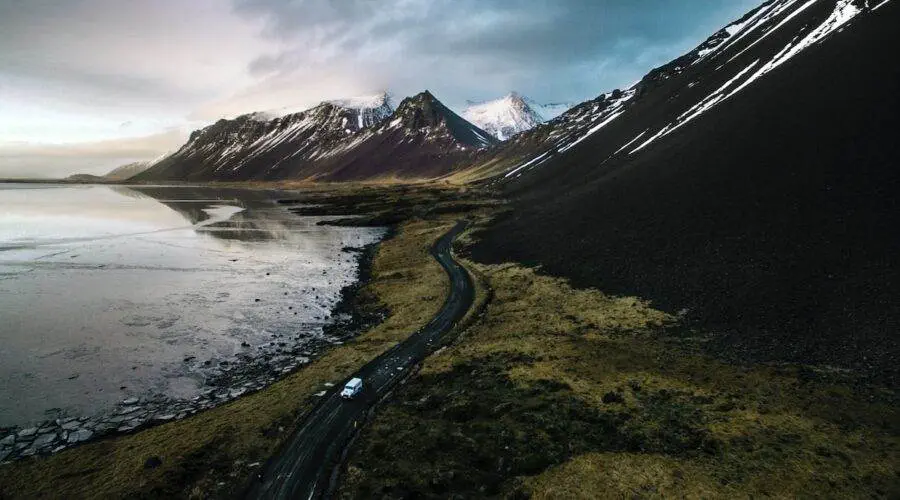 Descoperă Parcul Național Vatnajökull din Islanda
